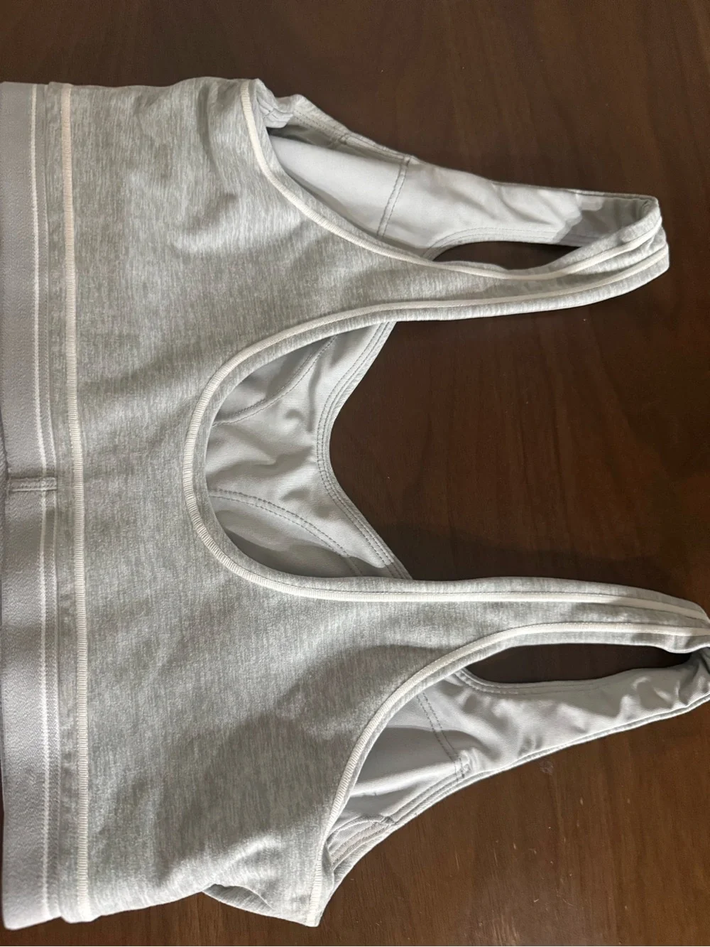 ALO Yoga soft stretch